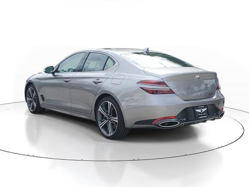 2025 Genesis G70 2.5T RWD