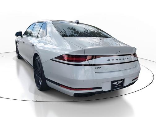 2026 Genesis G90 e-SC Prestige Black