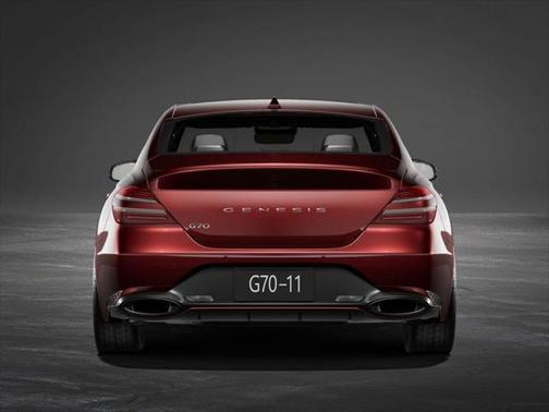 2025 Genesis G70 2.5T RWD