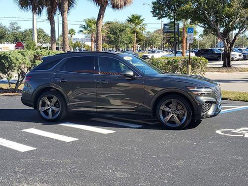 2025 Genesis GV70 2.5T AWD