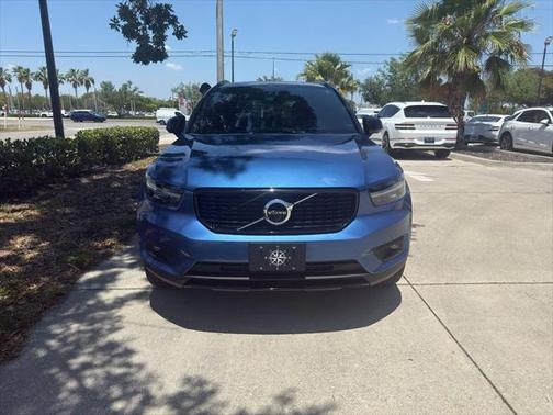2020 Volvo XC40 T5 R-Design