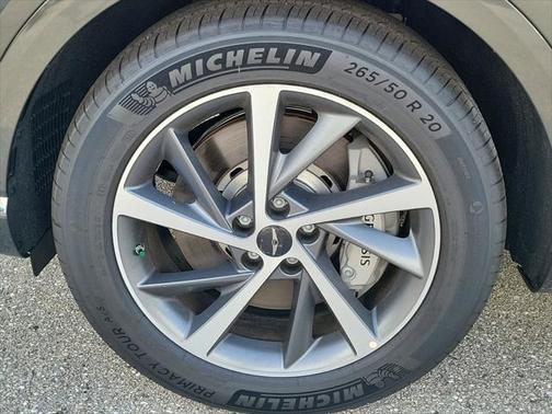 2025 Genesis GV80 2.5T