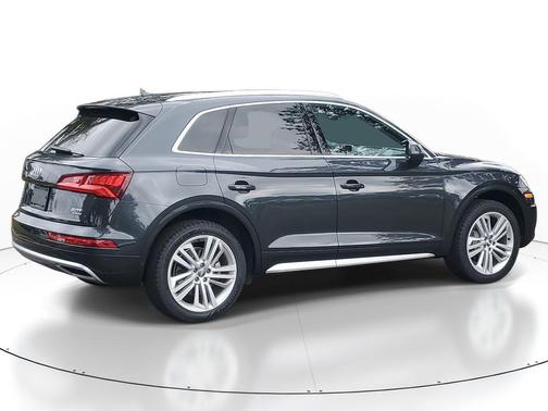 2018 Audi Q5 2.0T Premium Plus