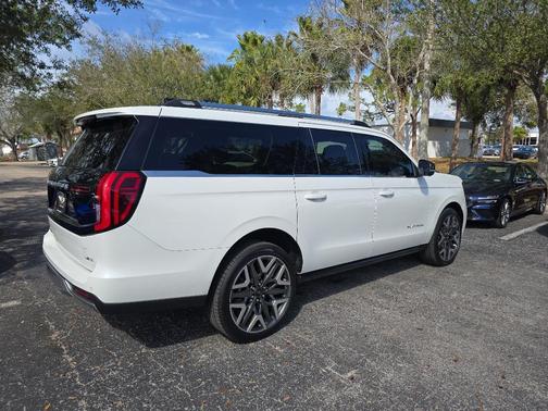 2026 Ford Expedition Max Platinum