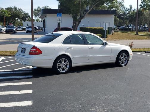2006 Mercedes-Benz E-Class 4MATIC