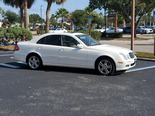 2006 Mercedes-Benz E-Class 4MATIC
