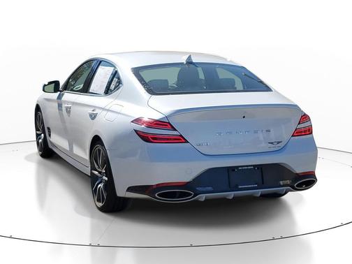 2025 Genesis G70 2.5T RWD