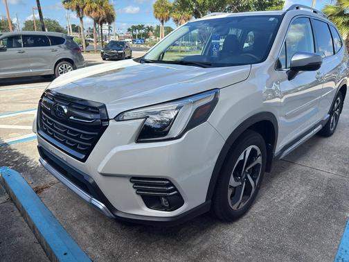 2023 Subaru Forester Touring