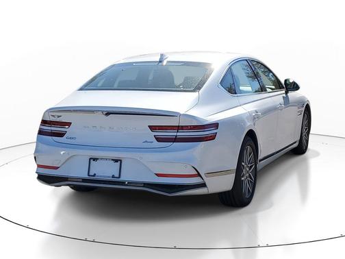 2025 Genesis G80 2.5T AWD