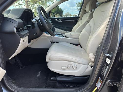 2022 Genesis GV80 2.5T