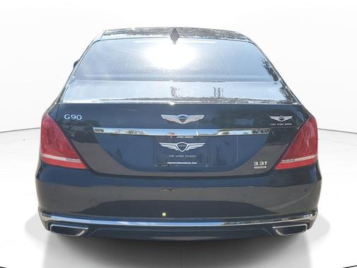 2018 Genesis G90 Premium