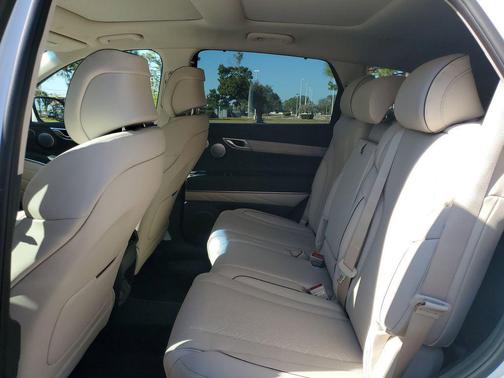 2026 Genesis GV80 2.5T