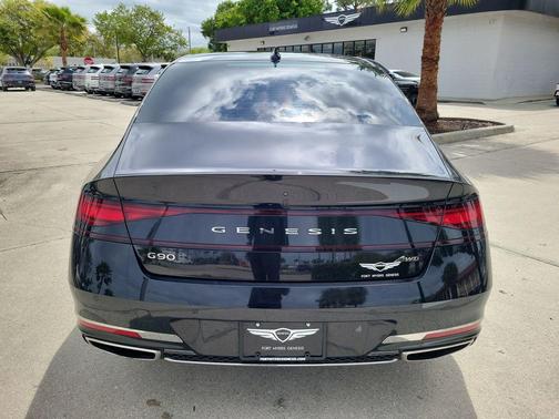 2023 Genesis G90 3.5T e-SC AWD