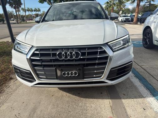 2019 Audi Q5 45 Premium