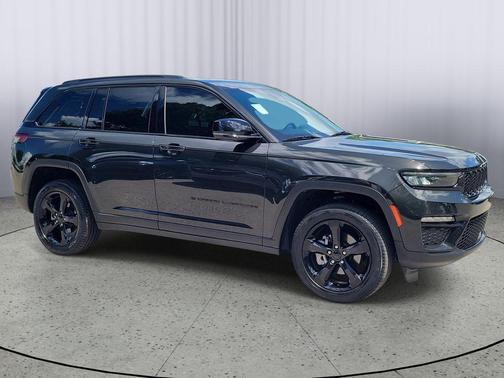 Rocky Mountain Pearlcoat 2024 Jeep Grand Cherokee Limited