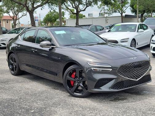 Makalu Gray 2026 Genesis G70 3.3T AWD Sport Prestige