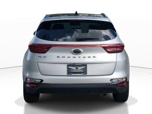 2022 Kia Sportage S
