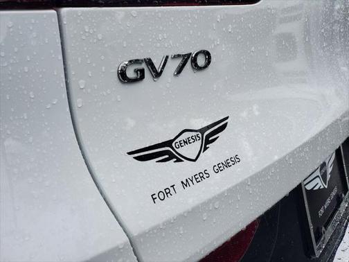 2026 Genesis GV70 2.5T