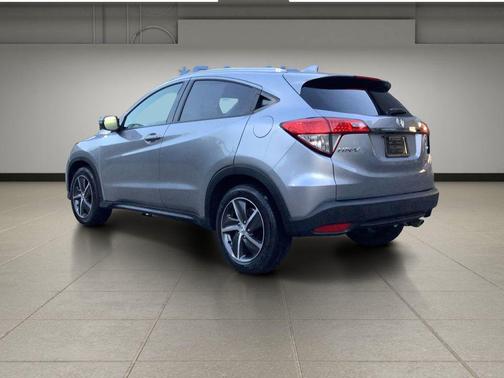 Lunar Silver Metallic 2022 Honda HR-V EX