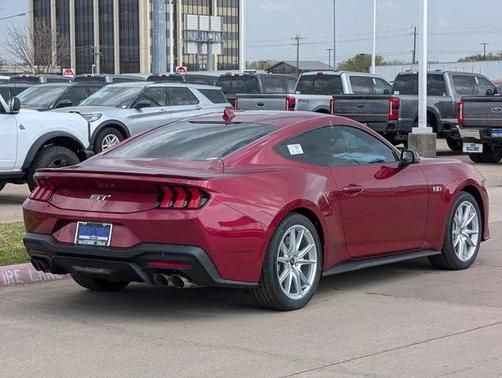 2025 Ford Mustang GT Premium