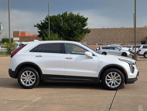 2020 Cadillac XT4 Luxury