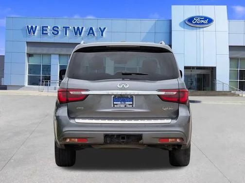 2021 INFINITI QX80 Luxe