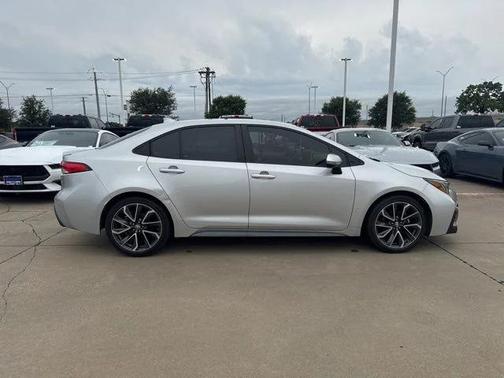 2020 Toyota Corolla SE