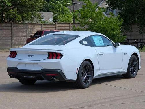 2025 Ford Mustang GT