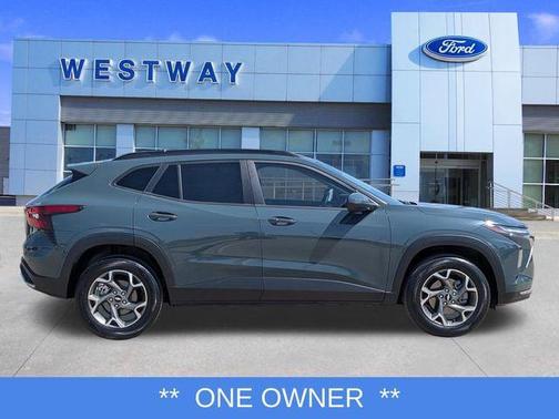 Cypress Gray 2025 Chevrolet Trax LT