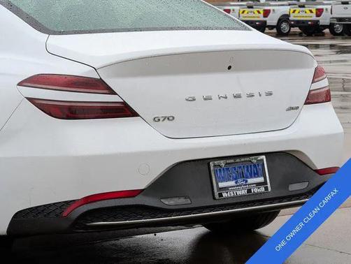 2023 Genesis G70 2.0T AWD