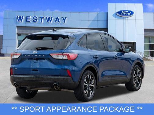 Atlas Blue Metallic 2022 Ford Escape SE