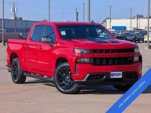 2022 Chevrolet Silverado 1500 Custom