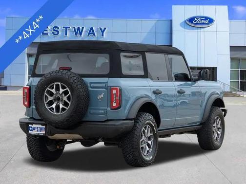 2023 Ford Bronco Badlands