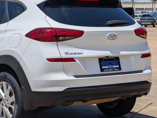 2020 Hyundai TUCSON SE