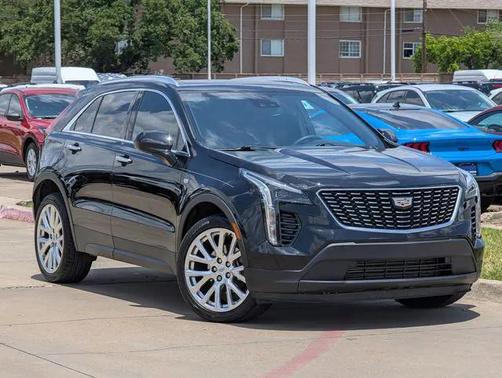 2022 Cadillac XT4 Luxury
