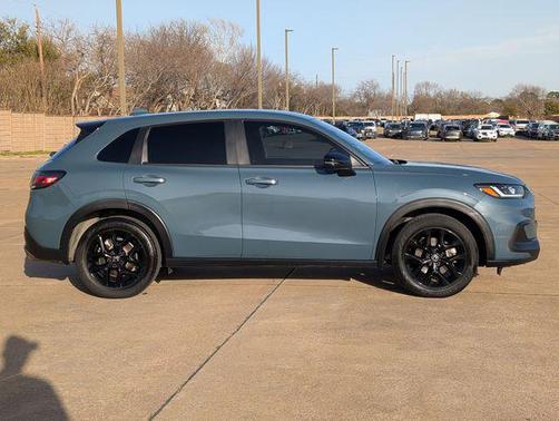 2024 Honda HR-V 2WD Sport