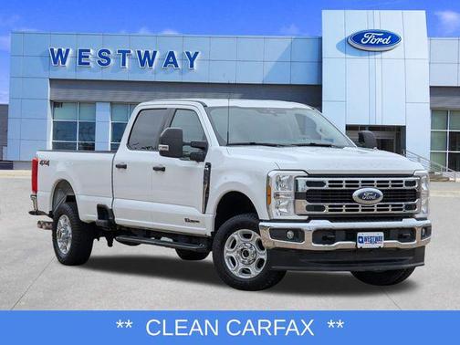 Oxford White 2025 Ford F-350 XLT
