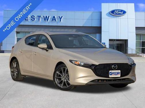 2023 Mazda Mazda3 FWD w/Preferred Package