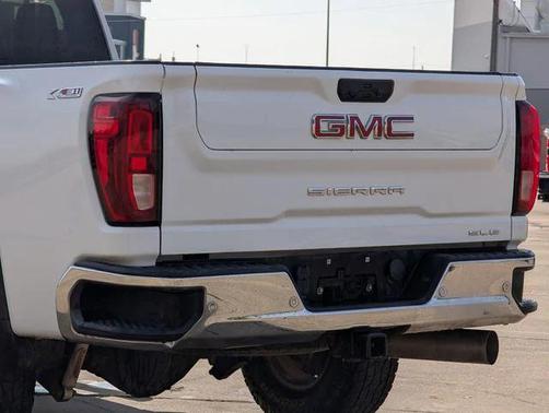 2023 GMC Sierra 2500 SLE