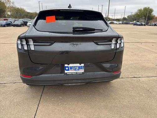 2022 Ford Mustang Mach-E Select