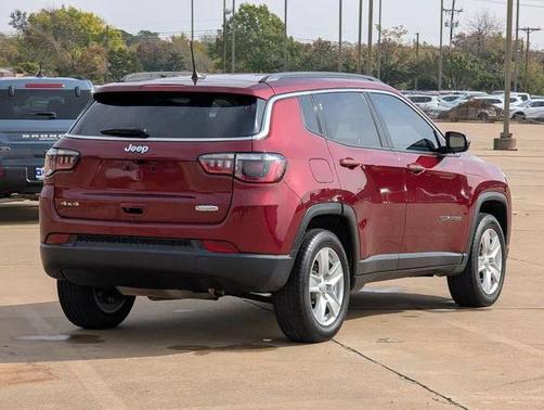 2022 Jeep Compass Latitude