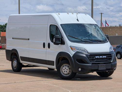 Bright White 2024 RAM ProMaster 2500 Tradesman