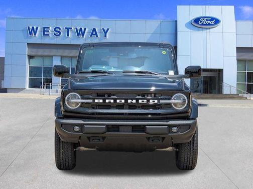 Shadow Black 2026 Ford Bronco Outer Banks