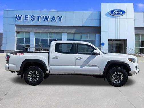 2023 Toyota Tacoma TRD Off Road