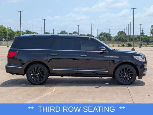 Infinite Black 2020 Lincoln Navigator Reserve