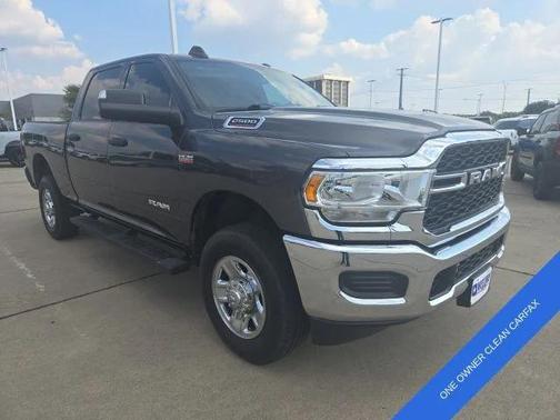2021 RAM 2500 Tradesman Crew Cab 4x4 6'4' Box
