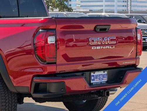 2024 GMC Canyon Denali
