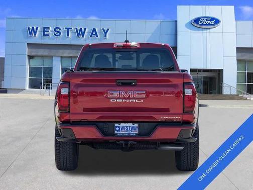 2024 GMC Canyon Denali