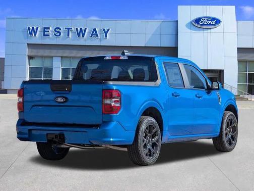 2026 Ford Maverick Lobo Standard