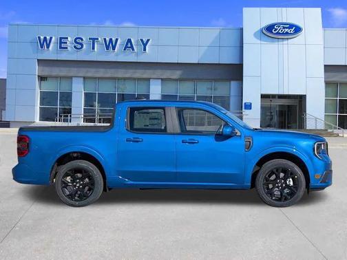 2026 Ford Maverick Lobo Standard